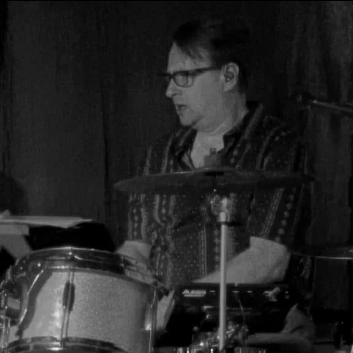 Kansas City cover band live show