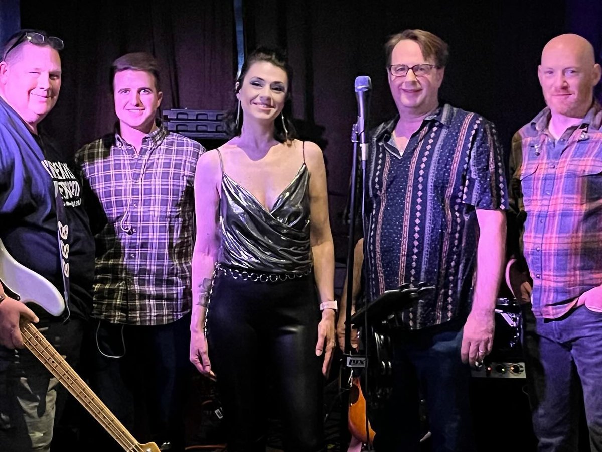 The Embers KC performing